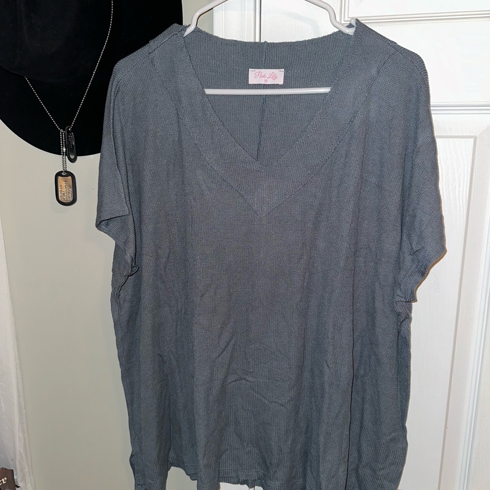 Tee